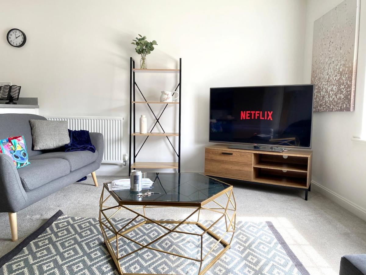 Home Crowd Luxury Apartments Донкастър Екстериор снимка