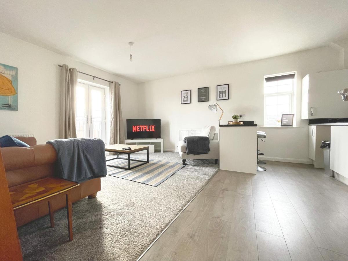 Home Crowd Luxury Apartments Донкастър Екстериор снимка