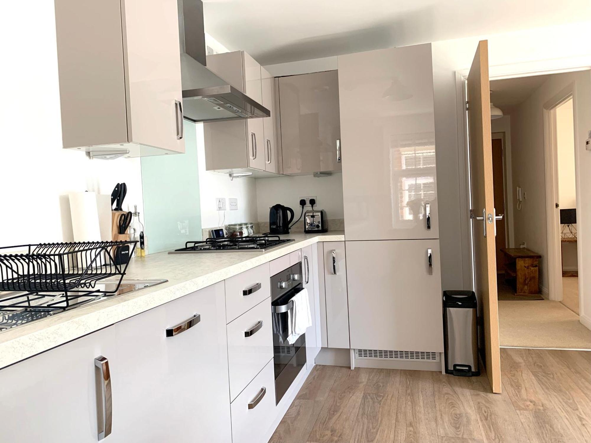 Home Crowd Luxury Apartments Донкастър Екстериор снимка