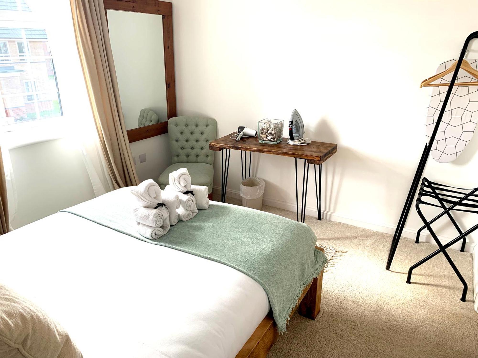 Home Crowd Luxury Apartments Донкастър Екстериор снимка